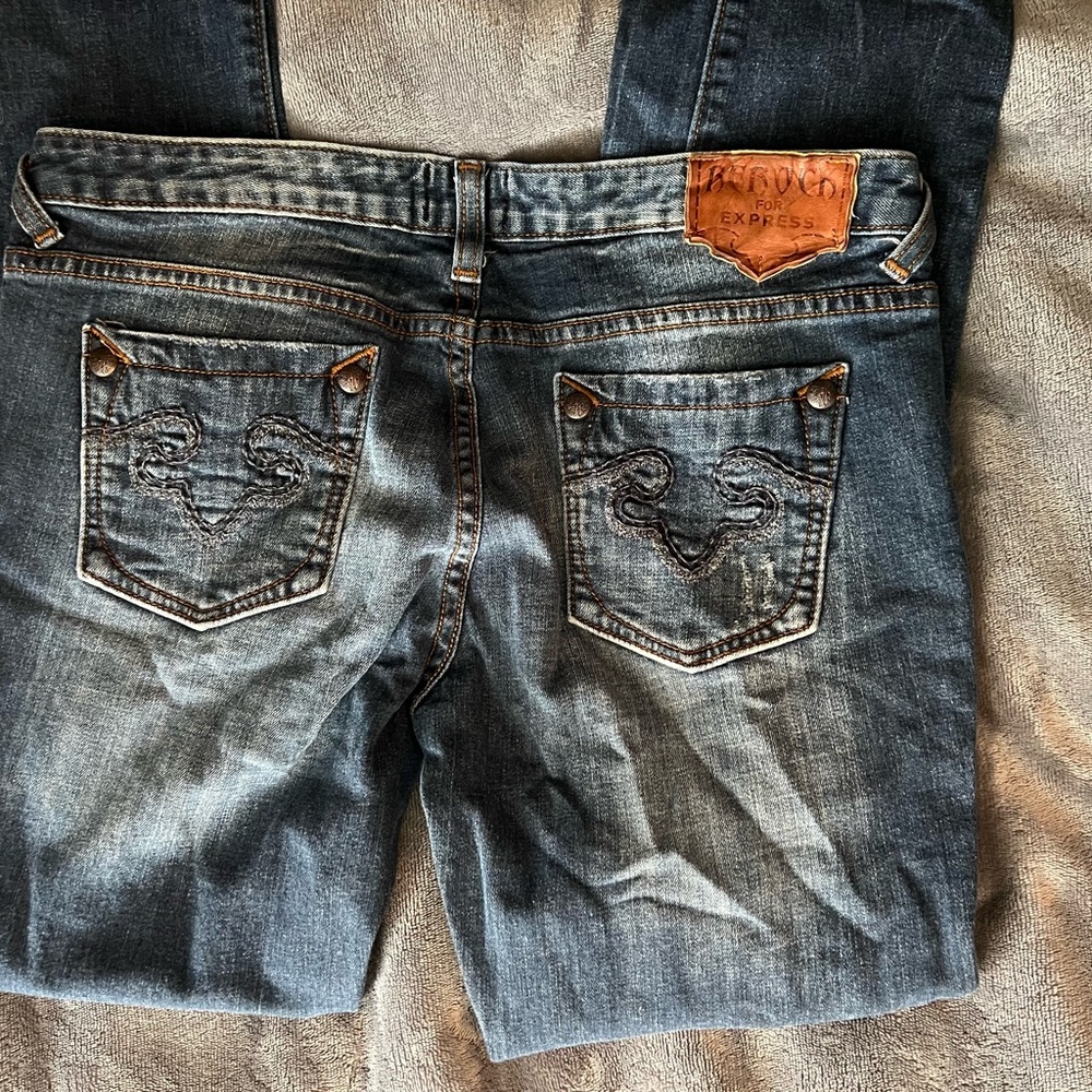Express distressed jeans